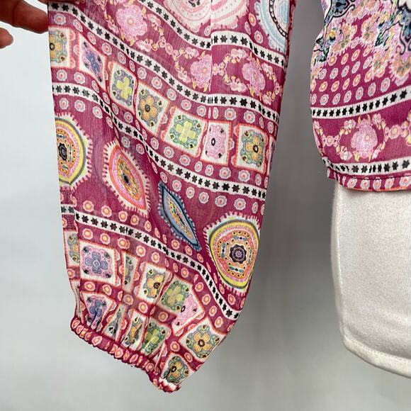 Francesca’s | Blue Rain NWT Luna Medallion Print Babydoll Cropped Blouse - Picture 10 of 12